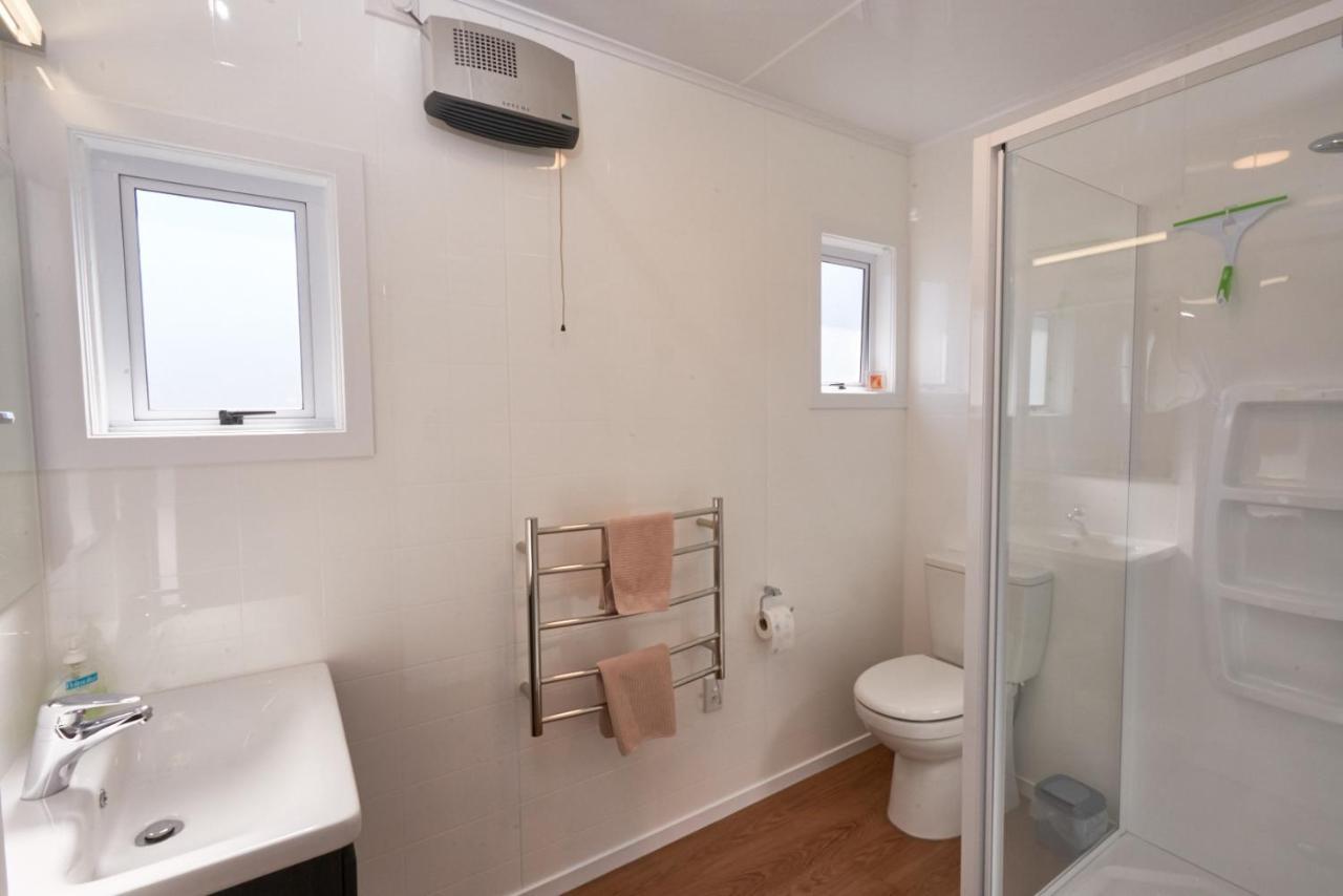 Accommodation Fiordland The Bach - One Bedroom Cottage At 226B Milford Road Te Anau Buitenkant foto
